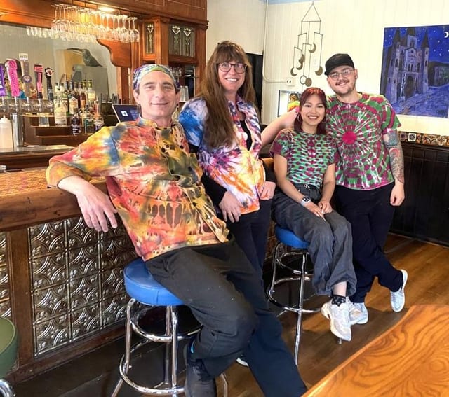 Restaurant owners bring New Orleans