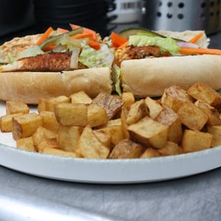 Blackened Fish Po'Boy